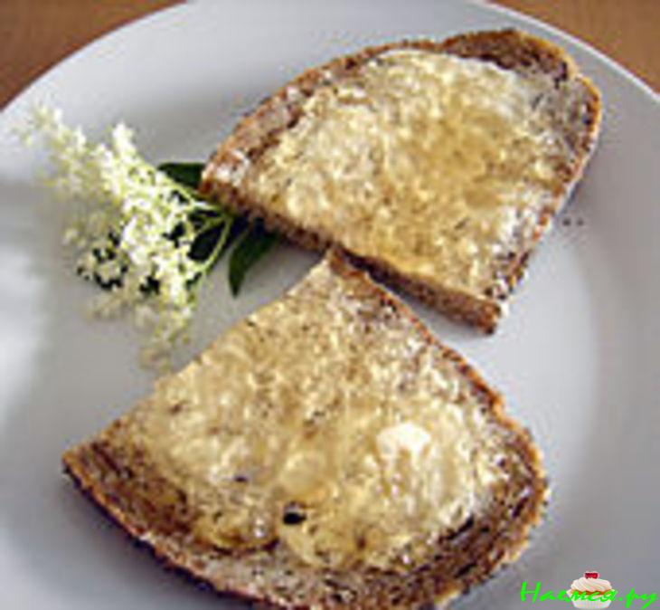 Яблочное желе с цветами бузины (очень простой рецепт)