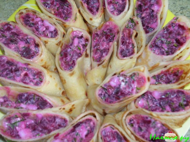 Блинные рулетики с муксуном