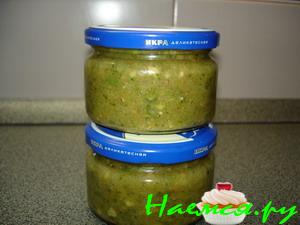 Живое варенье-желе из фейхоа с орехами Живое варенье-желе из фейхоа с орехами