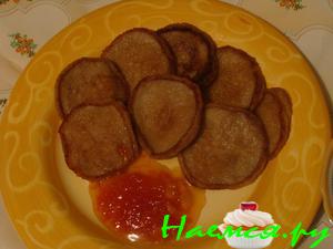 Оладьи с цитрусовым соусом