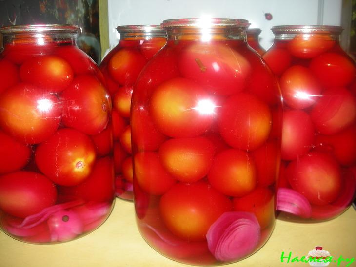 Помидоры в розовом маринаде