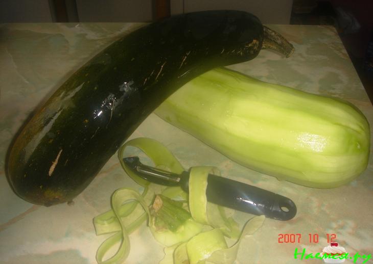 Кабачки с овощами и чесночком на зиму Кабачки с овощами и чесночком на зиму