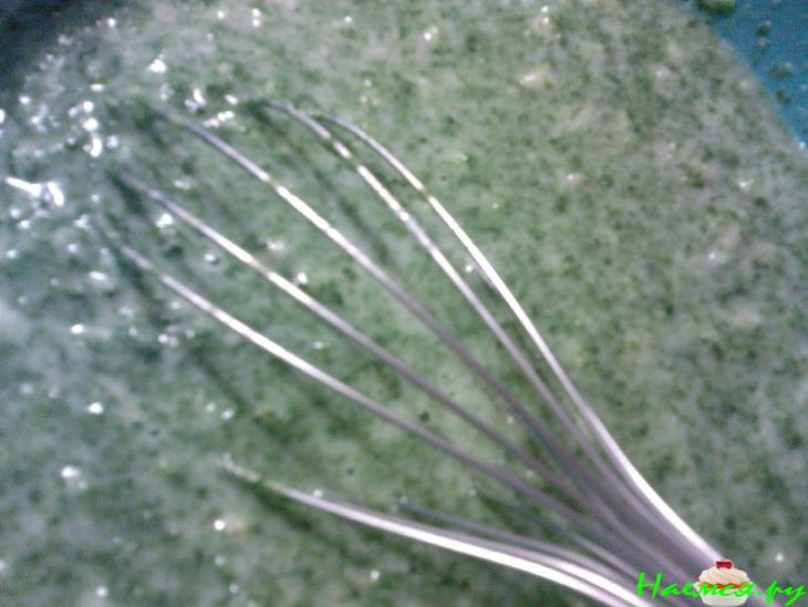 Изумрудные оладьи с жемчугом