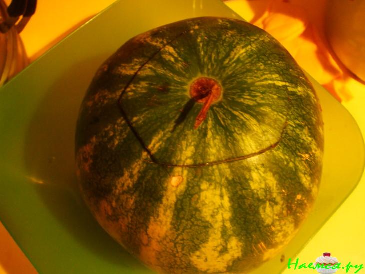 Огурчики соленые в арбузе