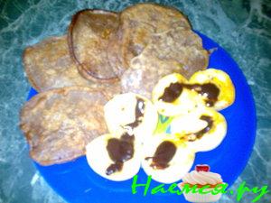 Абрикосово-шоколадные оладушки Абрикосово-шоколадные оладушки