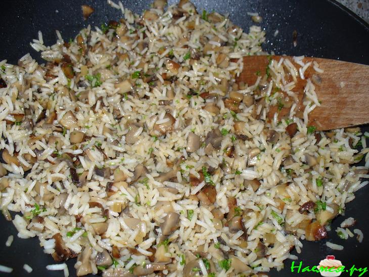 Блинчики с рисово-грибной начинкой