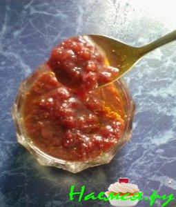 Острое сливовое пюре