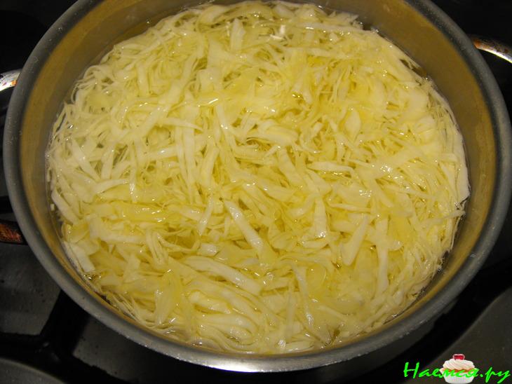 Капустные оладьи с сыром