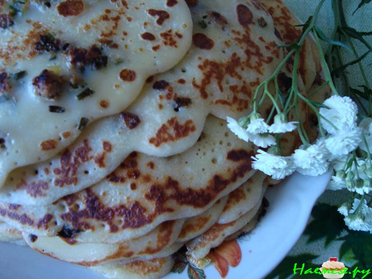 Блины в "дырочку" с припеком