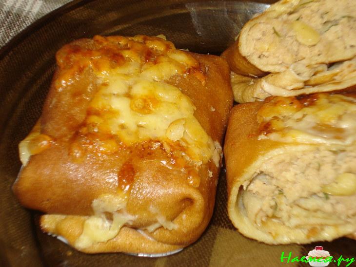 Блинчики с мясной начинкой под сырно-сливочным соусом Блинчики с мясной начинкой под сырно-сливочным соусом