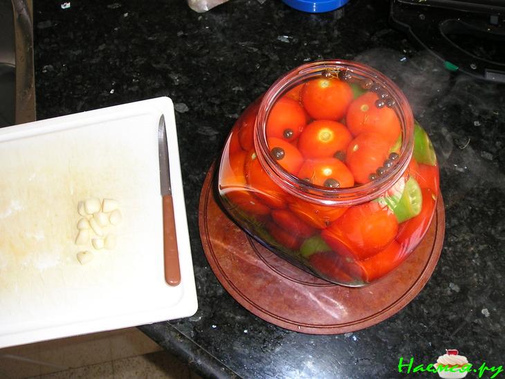 Помидоры маринованные в микро