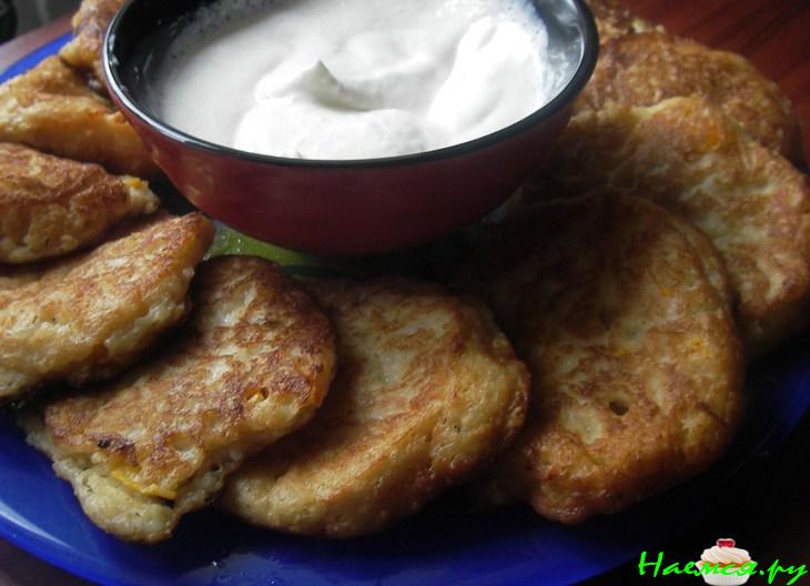 Овсяные оладьи с хурмой Овсяные оладьи с хурмой