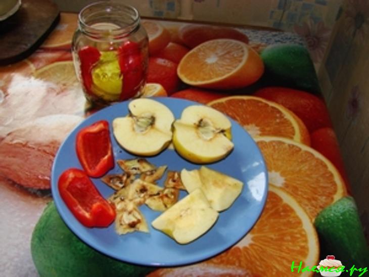 Зимняя радость или Айва, маринованная с перцем