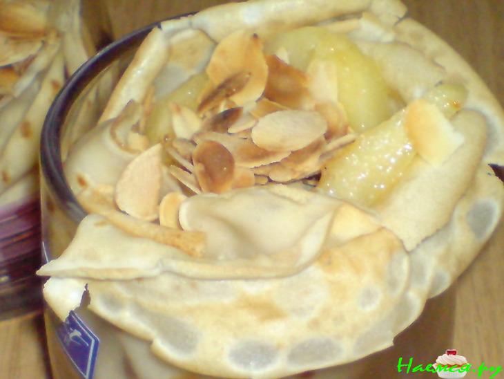 Блинные кулёчки с творогом, мёдом и карамелизированными яблоками (День первый....)