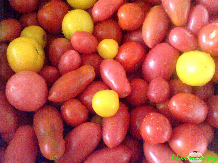 Помидоры консервированные с морковкой и перцем Помидоры консервированные с морковкой и перцем