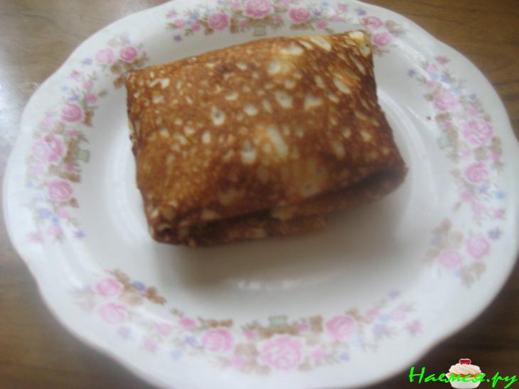 Блины с шафраном, мёдом и помело