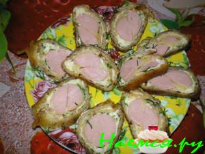 Блинчики с сюрпризом (сосики, сыр, яйца)