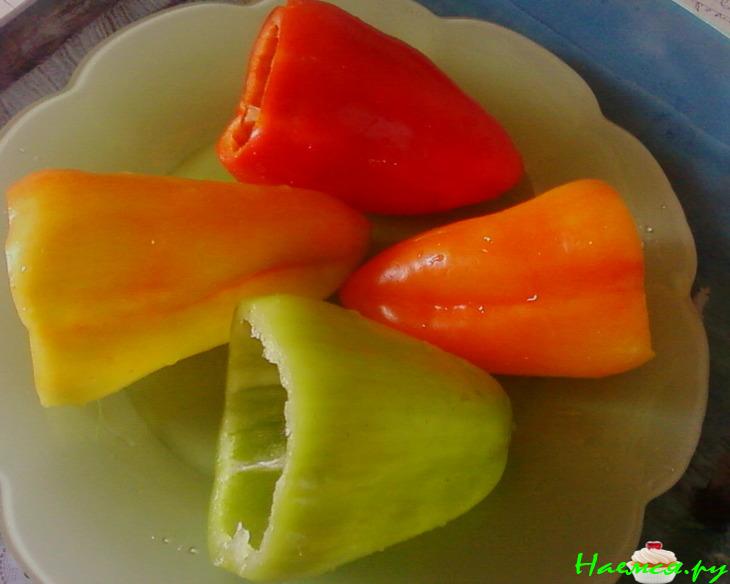 Перец фаршированный в медовом рассоле Перец фаршированный в медовом рассоле