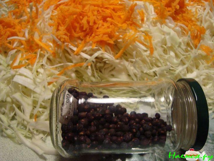 Отличная закуска - квашеная капустка Отличная закуска - квашеная капустка