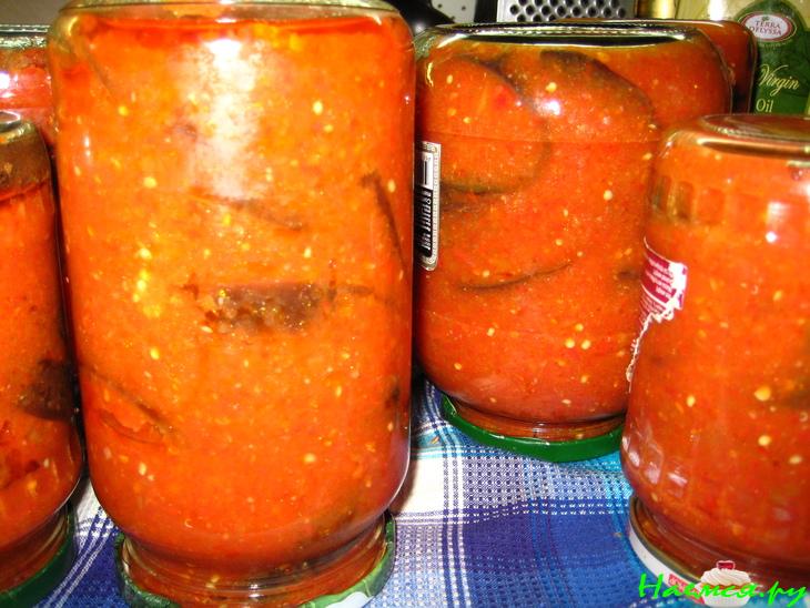 Баклажаны в остренькой Аджике