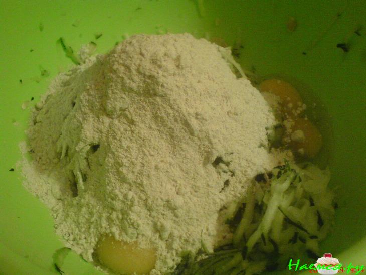 Оладьи кабачковые с ржаной мукой