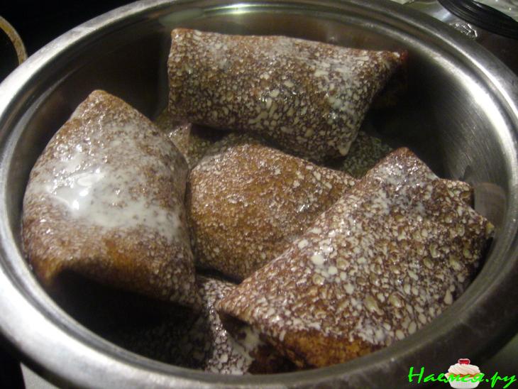 Блинчики с начинкой из тунца и яйца