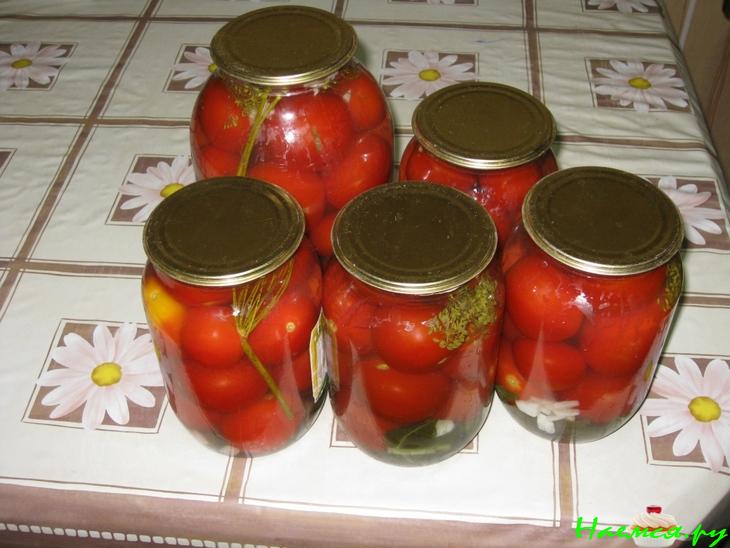 Консервированные помидоры ароматные