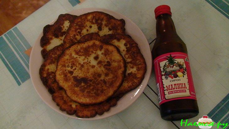 Манные оладушки на молоке Манные оладушки на молоке