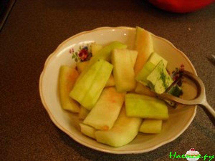 Цукаты из арбузных корок