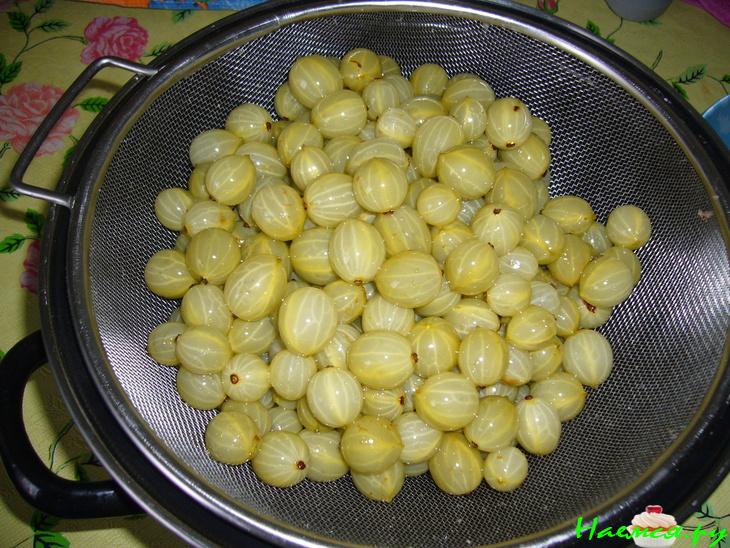 Варенье из зеленого крыжовника Варенье из зеленого крыжовника