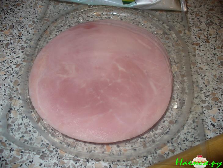 Блинные конвертики с ветчиной и сыром