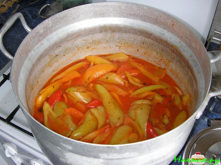 Перцы в томатном соке