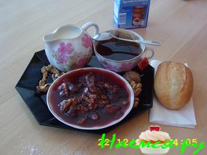 Варенье из слив с орехами