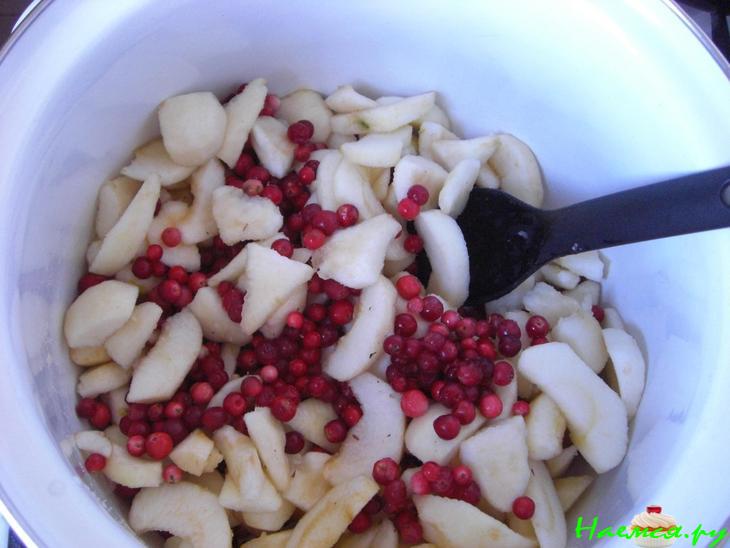 Брусничное варенье к мясу