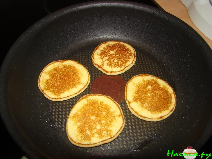 Очень быстрые и вкусные оладьи