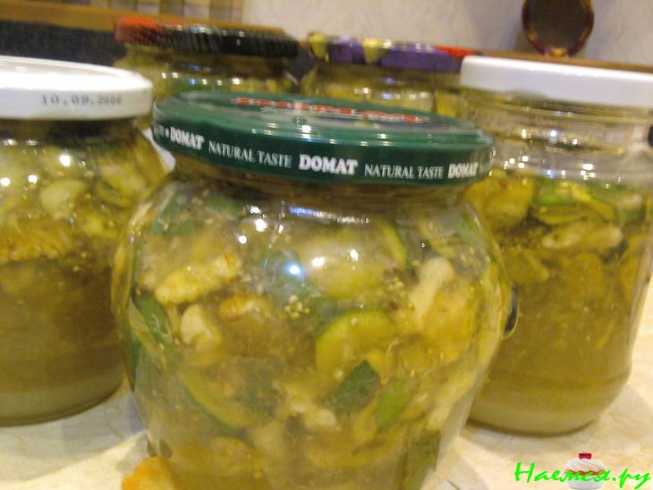 Варенье из очищенной фейхоа с орехами&nbsp; 