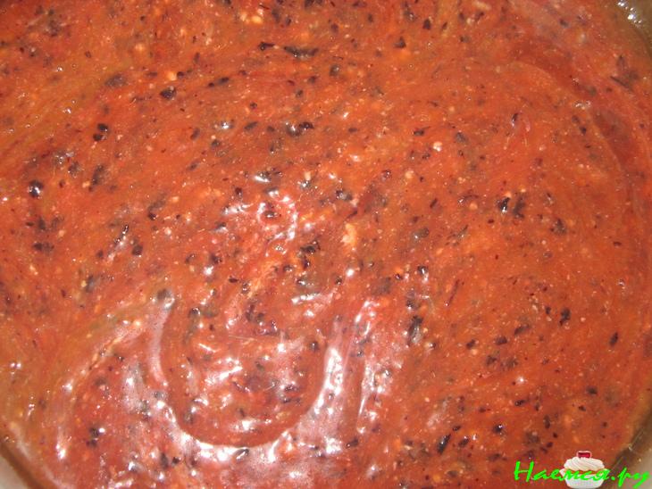 Сливовый соус с грецкими орехами