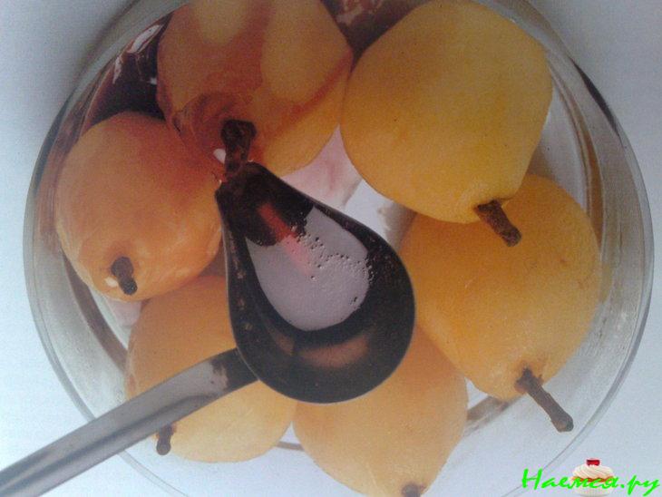 Груши в сиропе из вина