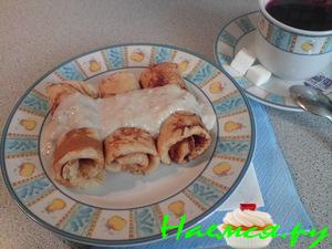 Банановые блинчики с банановым соусом Банановые блинчики с банановым соусом