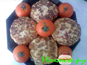 Картофельно-томатно-колбасные оладушки Картофельно-томатно-колбасные оладушки