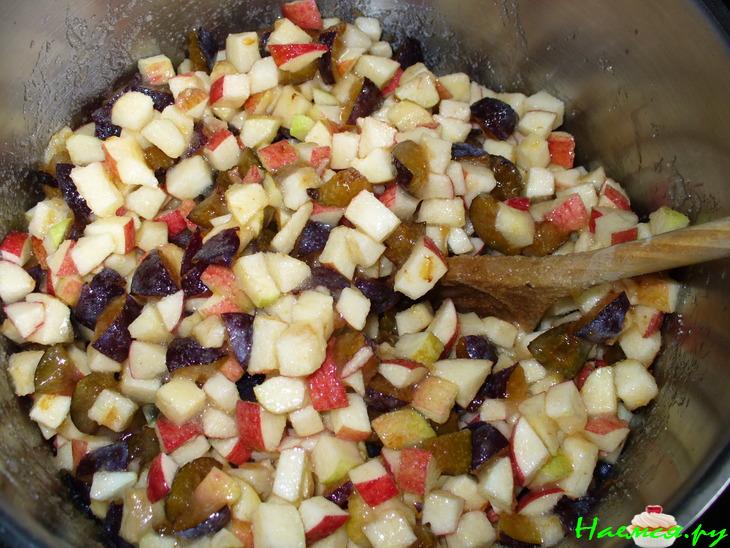 Варенье яблочно-сливовое&nbsp; 