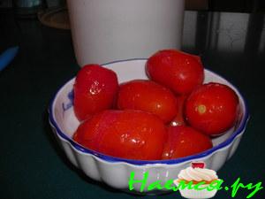 Маринованные помидоры домашние с чесночком