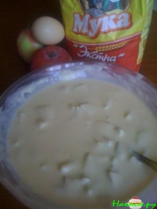 Оладьи с яблоком