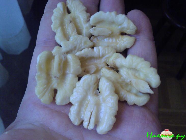 Варенье из очищенной фейхоа с орехами&nbsp; 