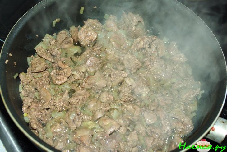 Гречневые блинчики с куриной печенью