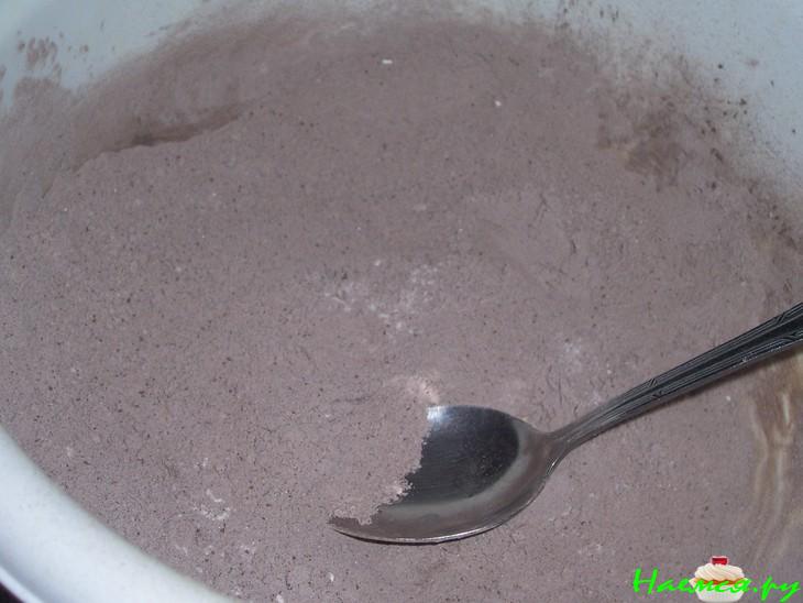 Шоколадно-бисквитные оладьи