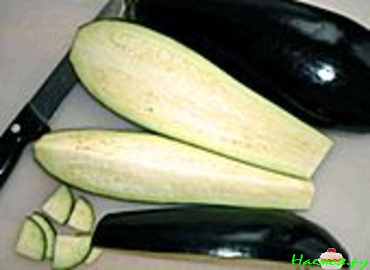 Пикантные баклажаны в масле на зиму