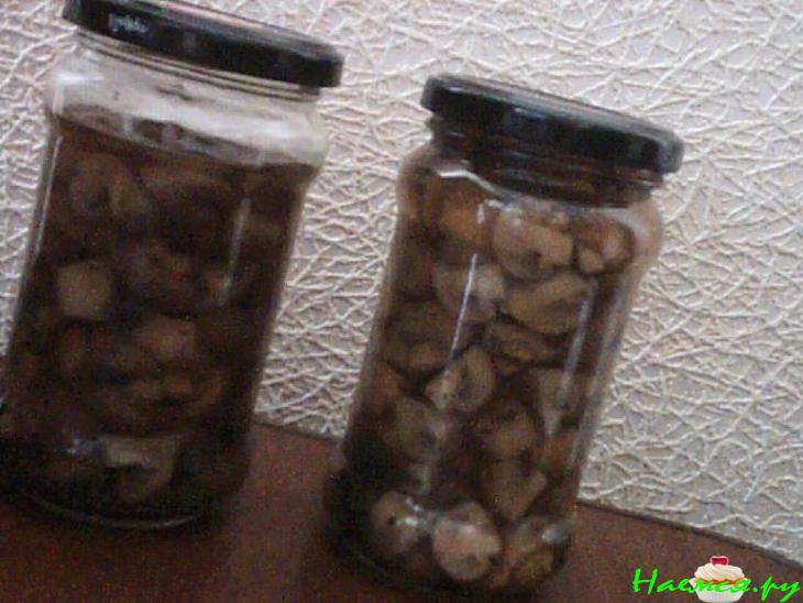 Отварные шампиньоны маринованные