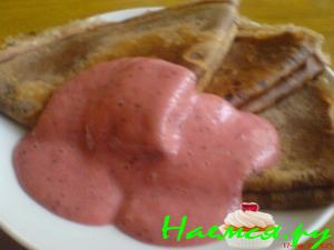 Шоколадные блинчики с нежным соусом