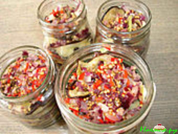 Пикантная заготовка на зиму: прянные баклажаны с мёдом